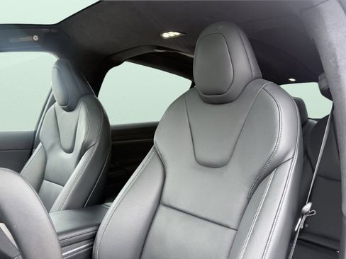 Used 2022 Tesla Model X Plaid AWD/4WD image 32