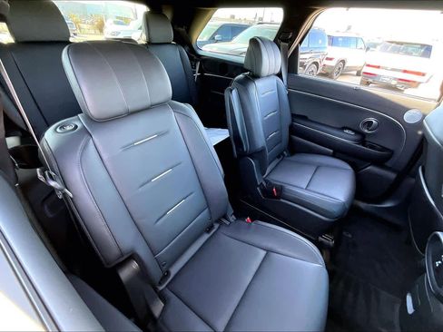 Used 2026 Hyundai Palisade Calligraphy image 18