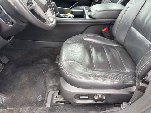 Used 2013 Ford Taurus SEL FWD image 16