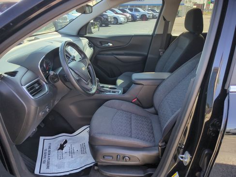 Used 2023 Chevrolet Equinox LT image 8