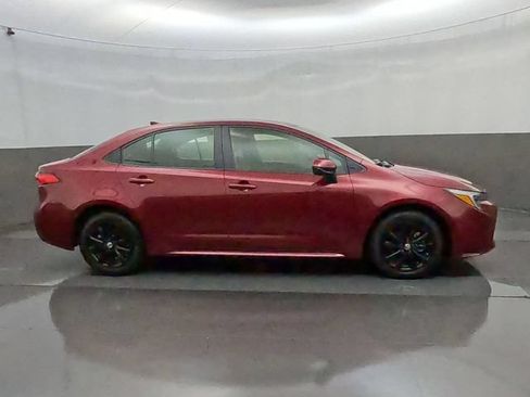 Certified 2025 Toyota Corolla LE w/ LE Premium Package FWD image 8