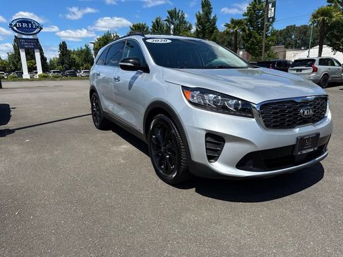 Used 2020 Kia Sorento S AWD/4WD image 8