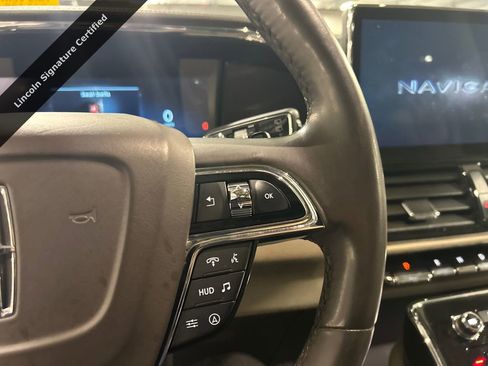 Certified 2023 Lincoln Navigator L Reserve image 13