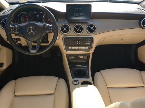 Used 2018 Mercedes-Benz GLA 250 image 21