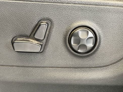 Used 2019 RAM 1500 Big Horn AWD/4WD image 15