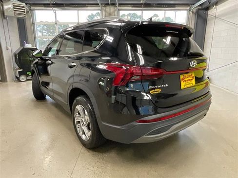 Used 2023 Hyundai Santa Fe SEL image 3