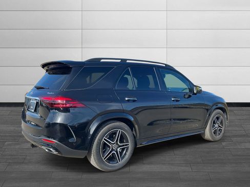 Used 2026 Mercedes-Benz GLE 350 4MATIC image 3