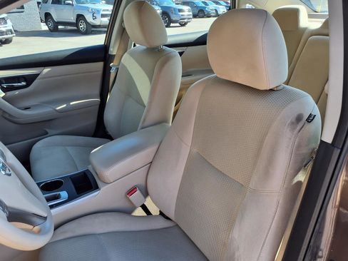 Used 2015 Nissan Altima 2.5 S w/ Power Driver Seat Package image 12