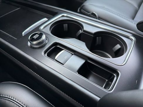 New 2026 Lincoln Corsair Premiere image 14