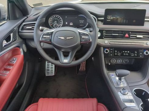 Used 2025 Genesis G70 2.5T w/ Sport Prestige Package RWD image 14