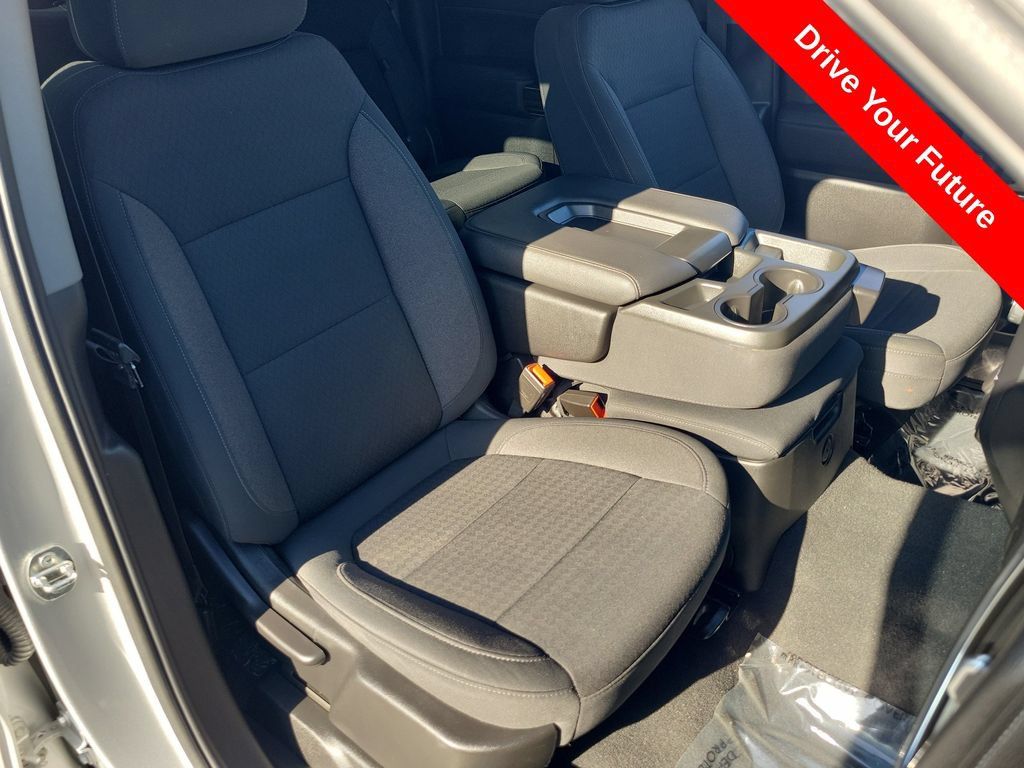 Used 2021 Chevrolet Silverado 1500 RST RWD image 22