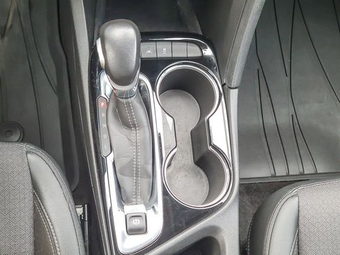 Used 2021 Buick Encore GX Select image 16