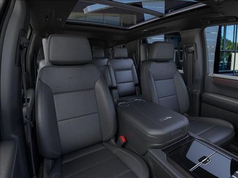 New 2026 GMC Yukon Denali w/ Denali Reserve Package AWD/4WD image 16