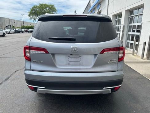 Used 2021 Honda Pilot Touring image 4