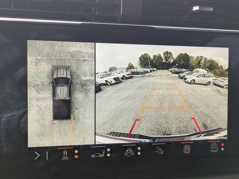 Used 2024 GMC Sierra 2500 AT4 w/ AT4 Premium Plus Package image 26