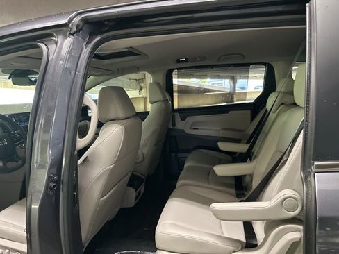 Used 2026 Honda Odyssey EX-L image 8