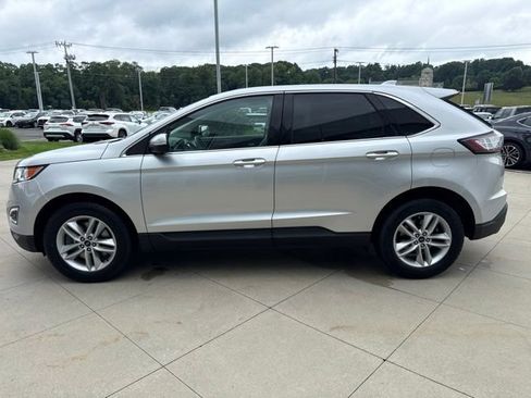 Used 2016 Ford Edge SEL w/ Equipment Group 201A AWD/4WD image 4