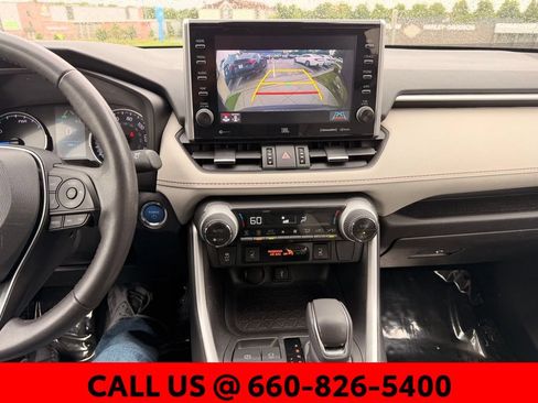 Used 2022 Toyota RAV4 XLE Premium AWD/4WD image 3