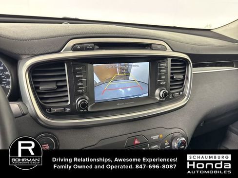 Used 2017 Kia Sorento EX AWD/4WD image 7
