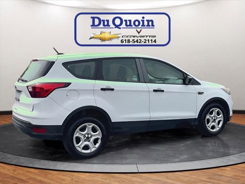 Used 2019 Ford Escape S image 8