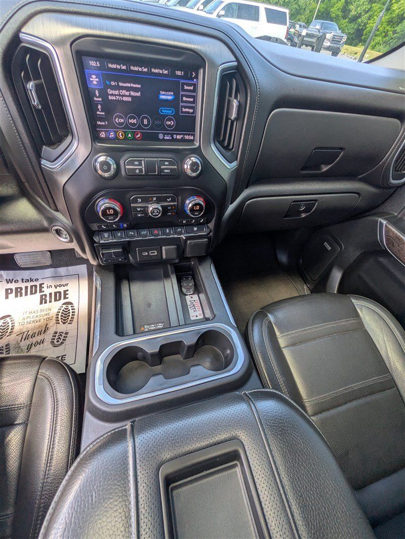 Used 2020 GMC Sierra 3500 Denali w/ Denali Ultimate Package AWD/4WD image 25