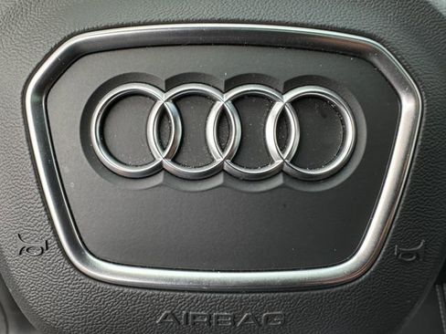 Used 2023 Audi SQ8 Prestige image 33