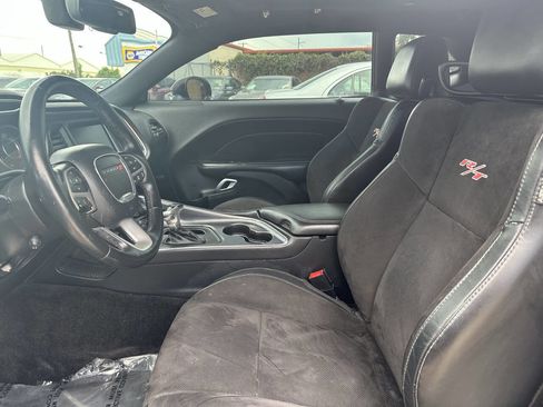 Used 2015 Dodge Challenger R/T Plus RWD image 25
