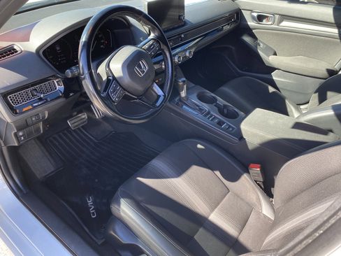 Used 2022 Honda Civic Sport image 11