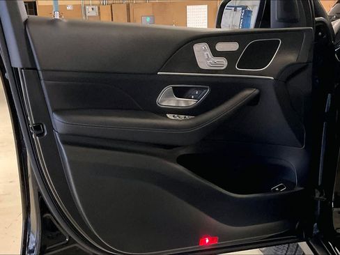 Used 2024 Mercedes-Benz GLE 350 4MATIC image 20