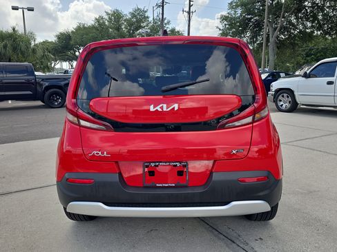 Certified 2022 Kia Soul X-Line FWD image 7