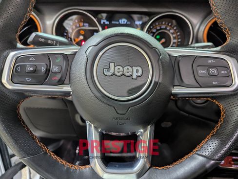 Used 2023 Jeep Gladiator Mojave w/ Cold Weather Group AWD/4WD image 17