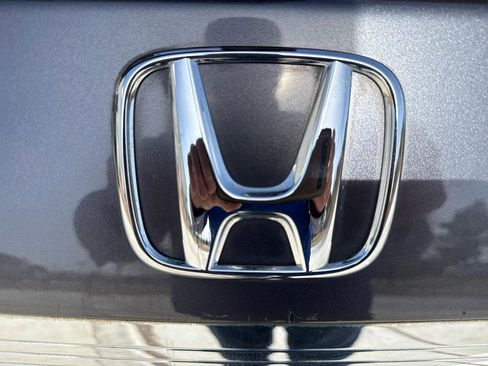 Used 2015 Honda Odyssey EX-L image 54