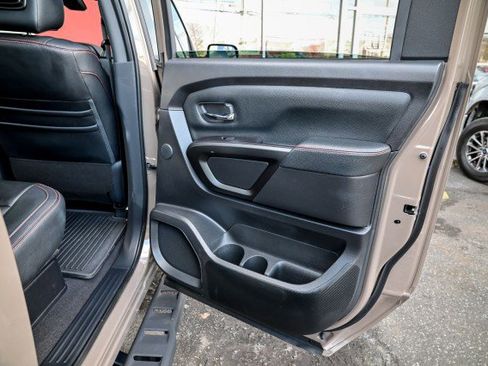 Used 2021 Nissan Titan PRO-4X w/ Pro-4x Convenience Package image 22