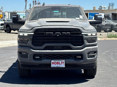 New 2026 RAM 2500 Laramie w/ Night Edition AWD/4WD image 8