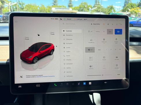 Used 2023 Tesla Model Y AWD image 16