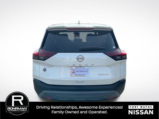 Used 2023 Nissan Rogue SV AWD/4WD image 8