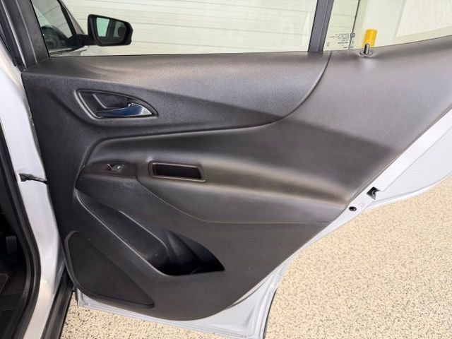 Used 2021 Chevrolet Equinox LT AWD/4WD image 23