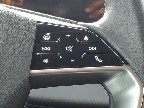 Used 2025 Audi Q6 e-tron Premium Plus w/ Premium Plus image 9