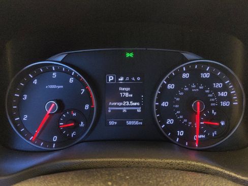 Used 2018 Hyundai Elantra Sport FWD image 23