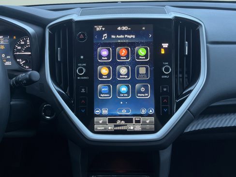 Used 2024 Subaru Ascent Premium w/ Convenience Package image 27