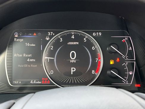 New 2025 Lexus ES 350 Ultra Luxury image 22