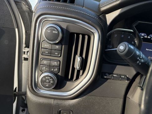 Used 2020 GMC Sierra 1500 Denali w/ Denali Ultimate Package AWD/4WD image 13