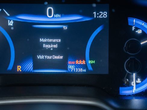 Used 2021 Toyota Corolla XSE FWD image 40