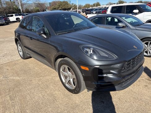 Used 2020 Porsche Macan Base w/Navigation/Power Liftga image 3