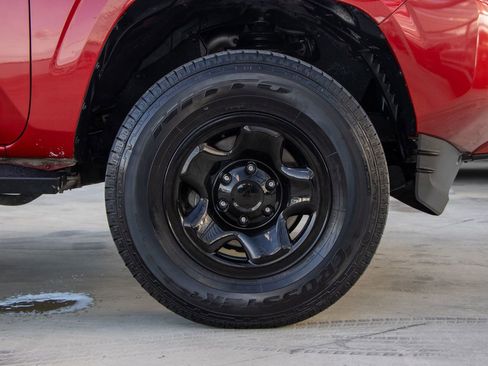 Used 2021 Toyota Tacoma SR w/ SR Convenience Package image 39