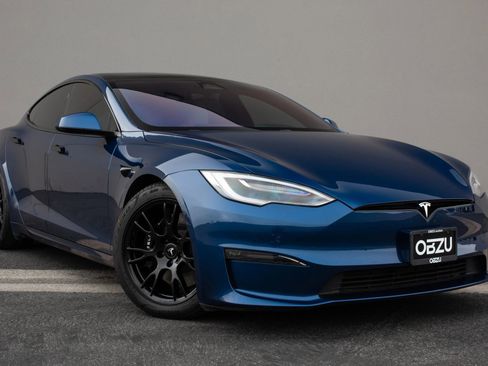 Used 2021 Tesla Model S Plaid image 5