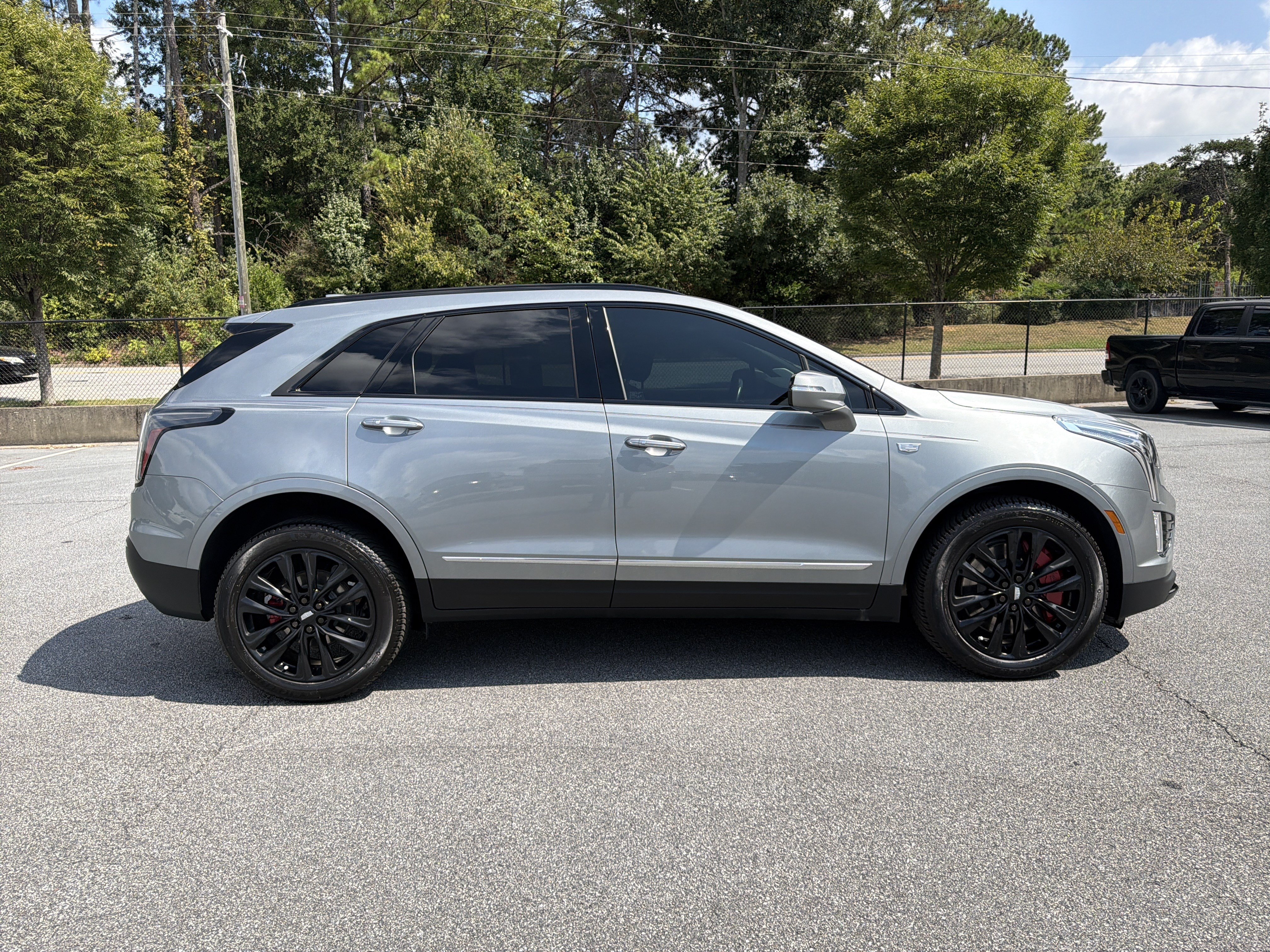 Used 2023 Cadillac XT5 Sportv w/ LPO, Floor Liner Package AWD/4WD image 9