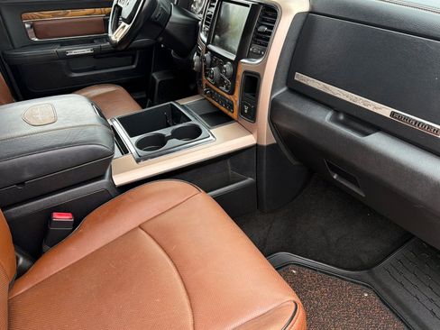 Used 2013 RAM 1500 Laramie Longhorn w/ Convenience Group AWD/4WD image 17