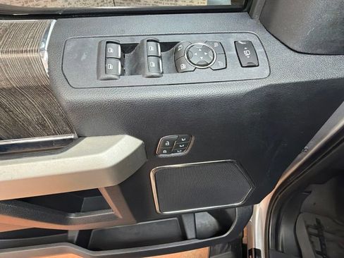 Used 2020 Ford F250 Lariat AWD/4WD image 21