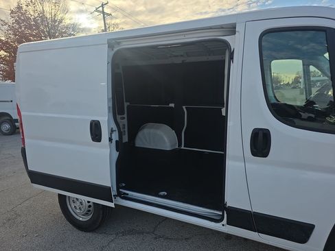 New 2025 RAM ProMaster 1500 w/ Convenience Group image 7